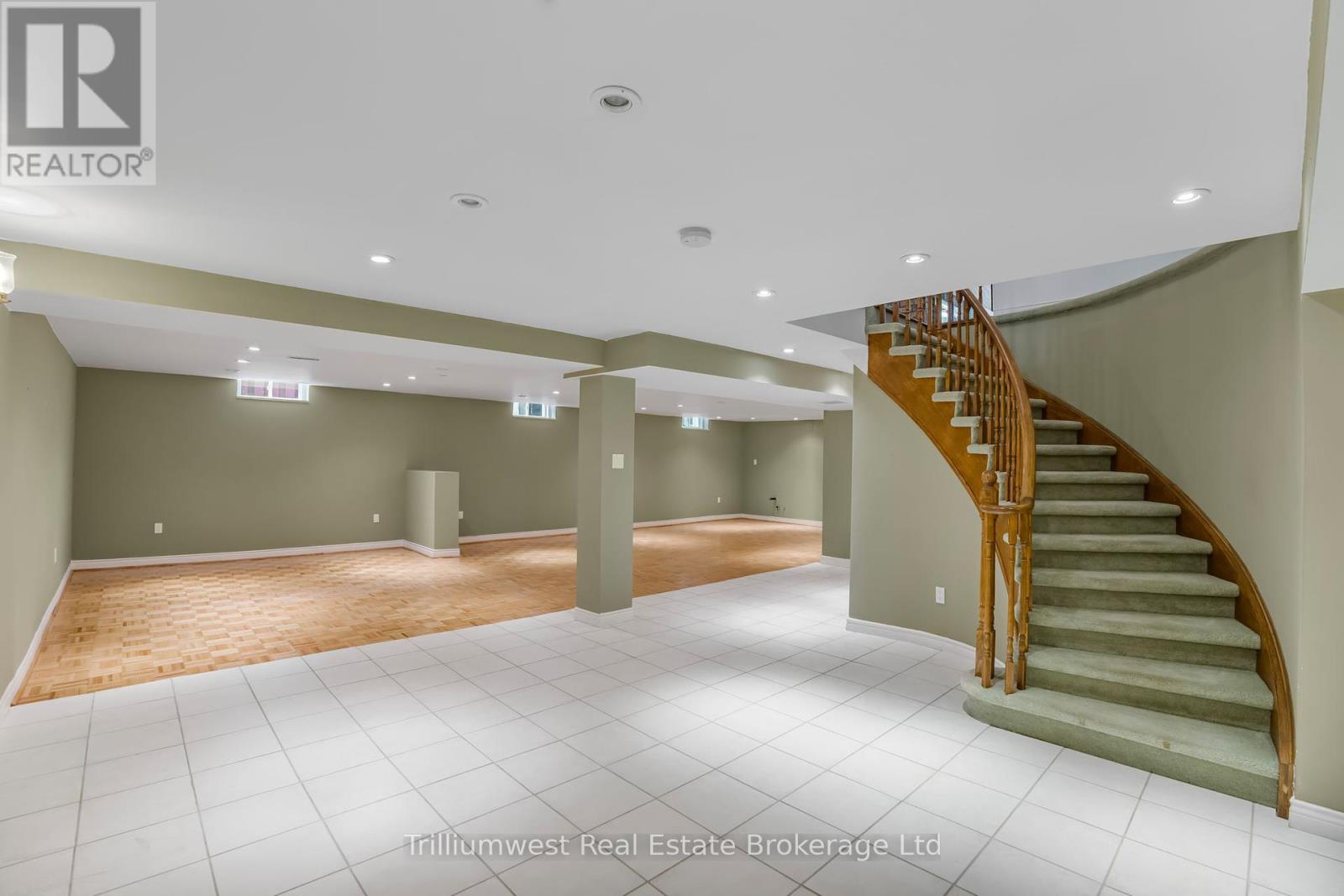 444 Bonny Meadow Road, Oakville, Ontario  L6J 6J2 - Photo 29 - W12364988