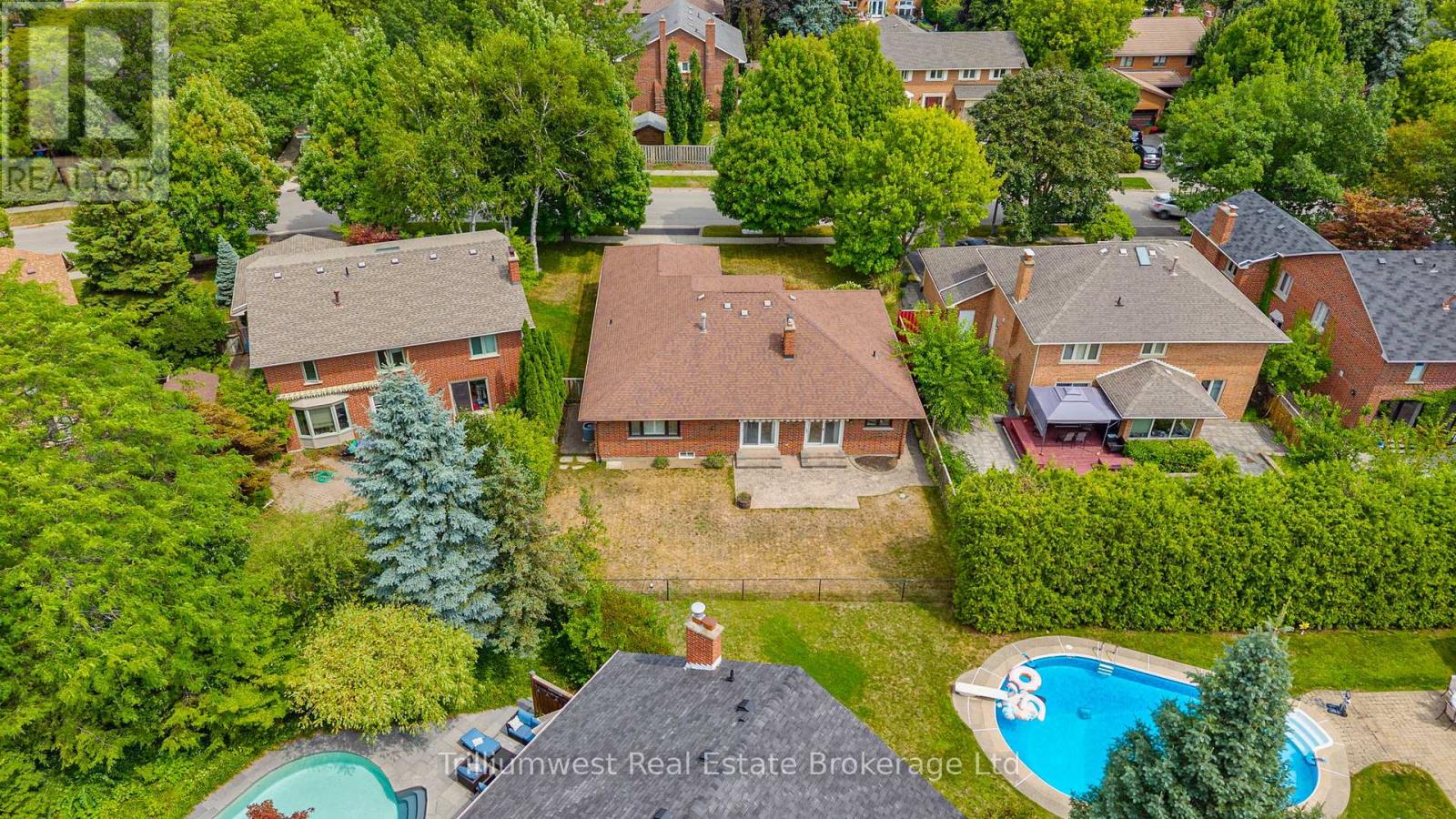 444 Bonny Meadow Road, Oakville, Ontario  L6J 6J2 - Photo 41 - W12364988