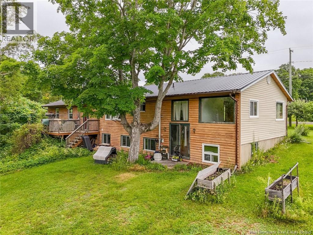 4345 Route 105, Upper Queensbury, New Brunswick  E6G 1X8 - Photo 2 - NB122744