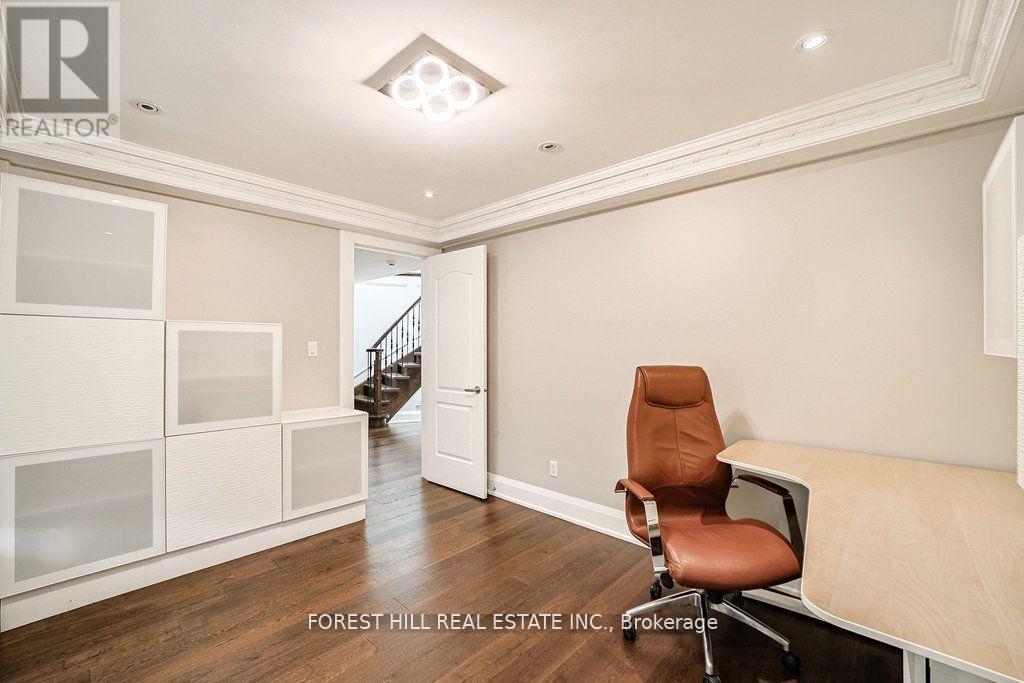 160 Banbury Road, Toronto (Banbury-Don Mills), Ontario  M3B 2L8 - Photo 12 - C12366246