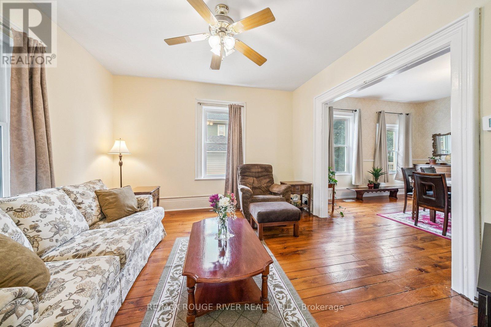21 Centre Avenue, Trent Hills, Ontario  K0L 1L0 - Photo 7 - X12282157