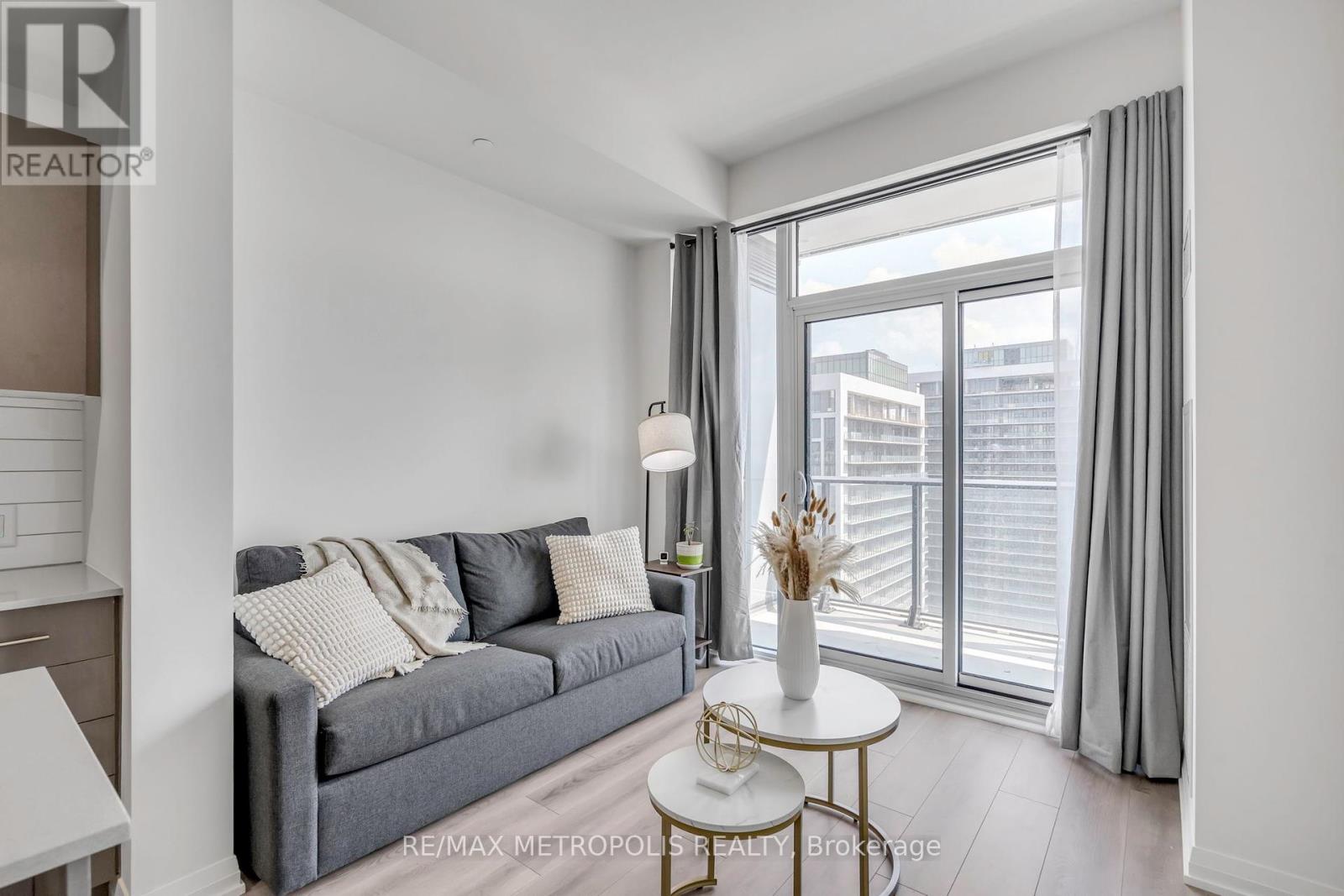 2516 - 9000 Jane Street, Vaughan, Ontario  L4K 0M6 - Photo 14 - N12366346