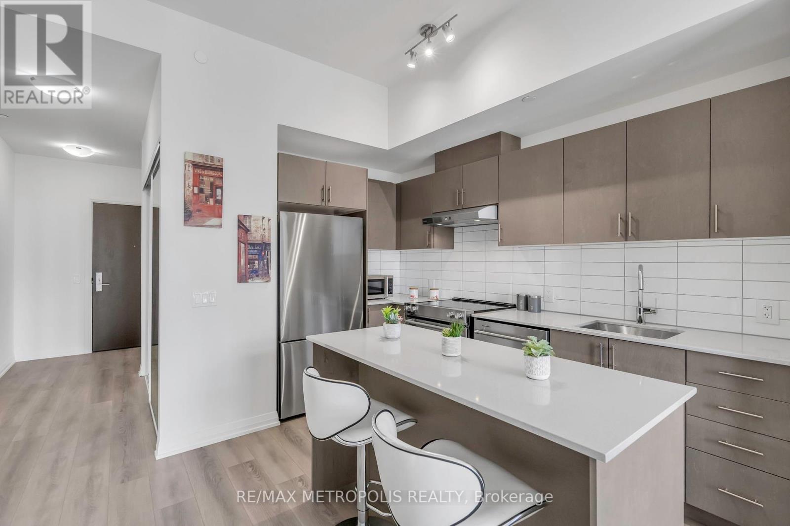 2516 - 9000 Jane Street, Vaughan, Ontario  L4K 0M6 - Photo 9 - N12366346