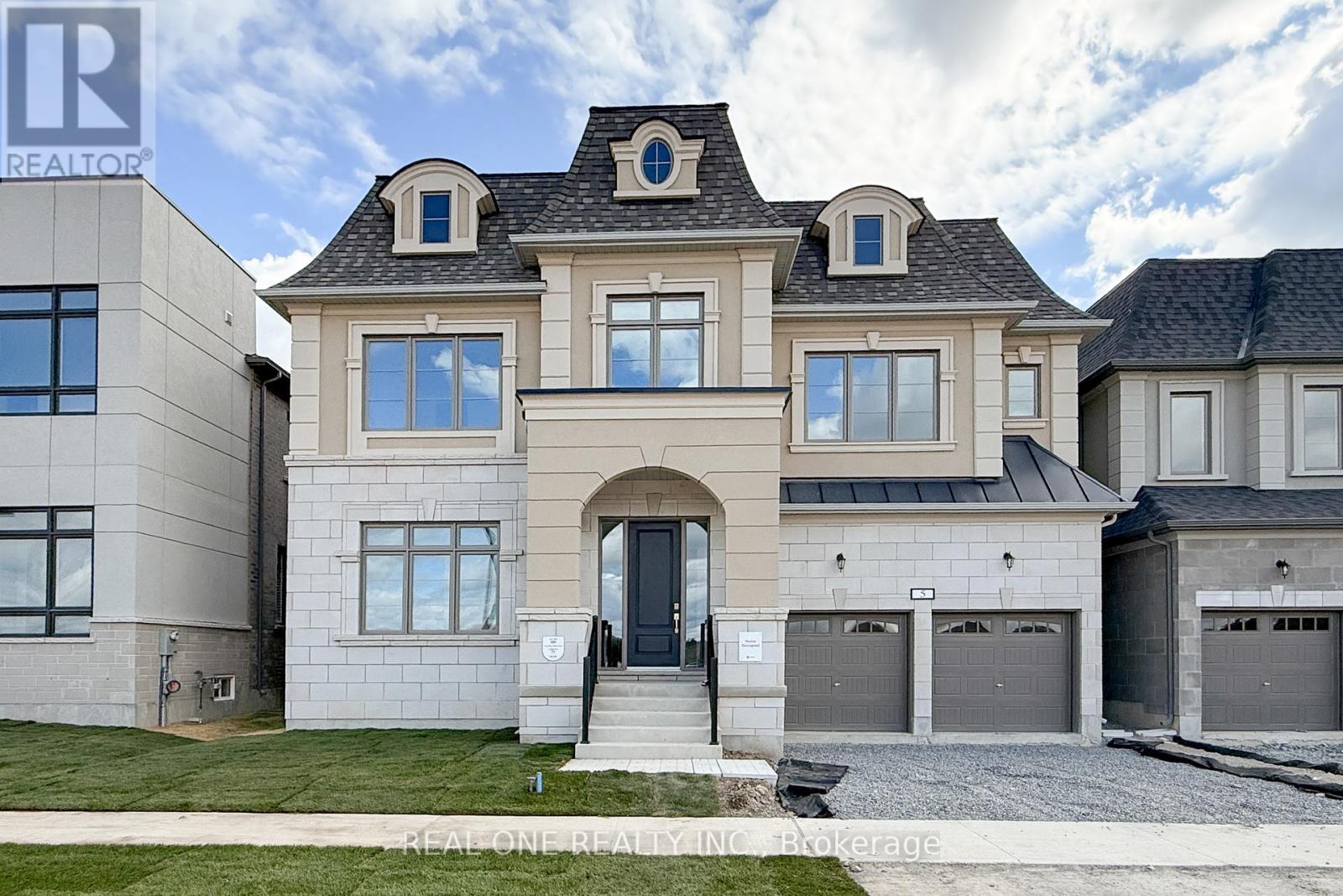 Property at 5 GODFREY WILLIS DRIVE image 1