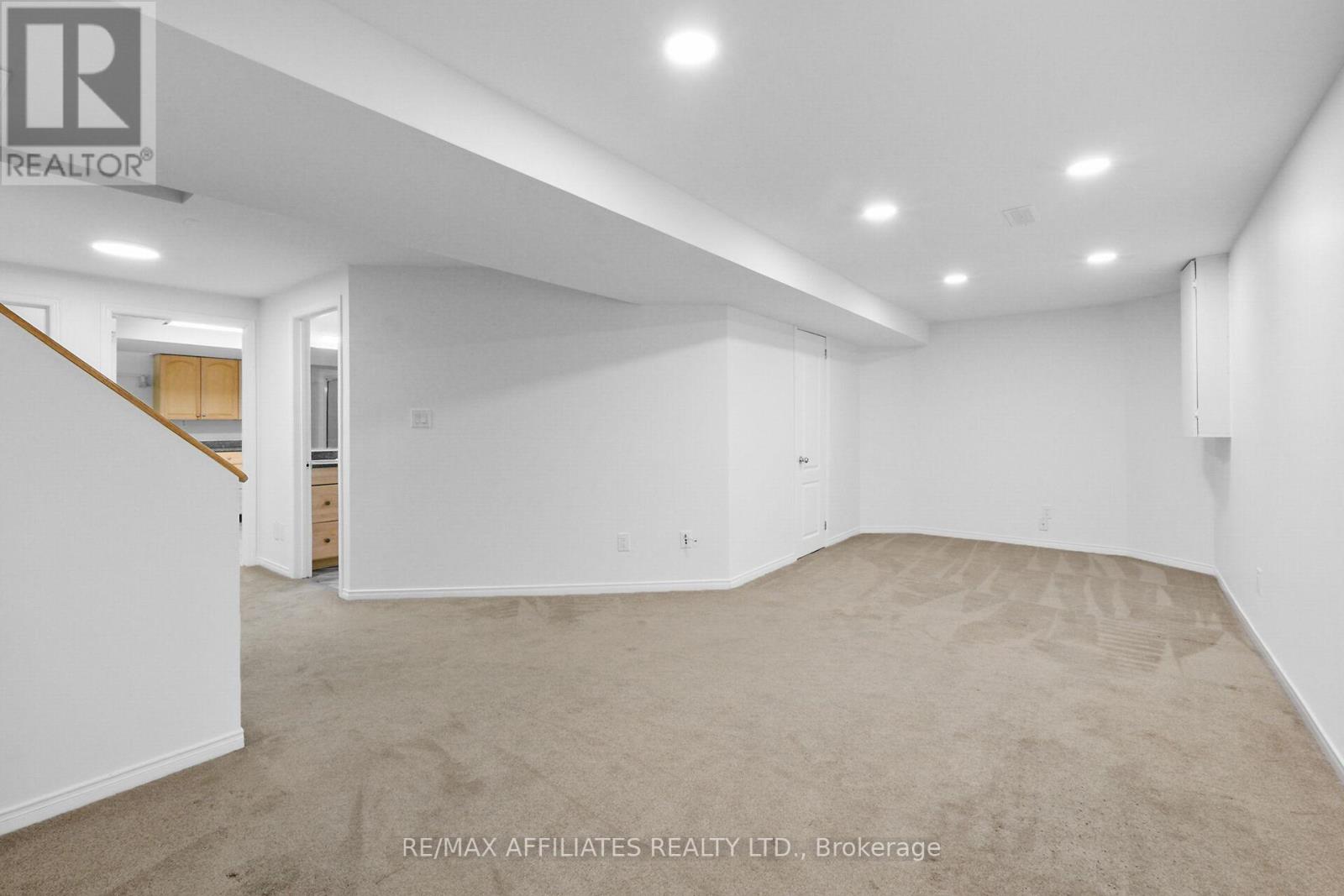 6557 Morningview Street, Ottawa, Ontario  K1C 7H1 - Photo 37 - X12309172