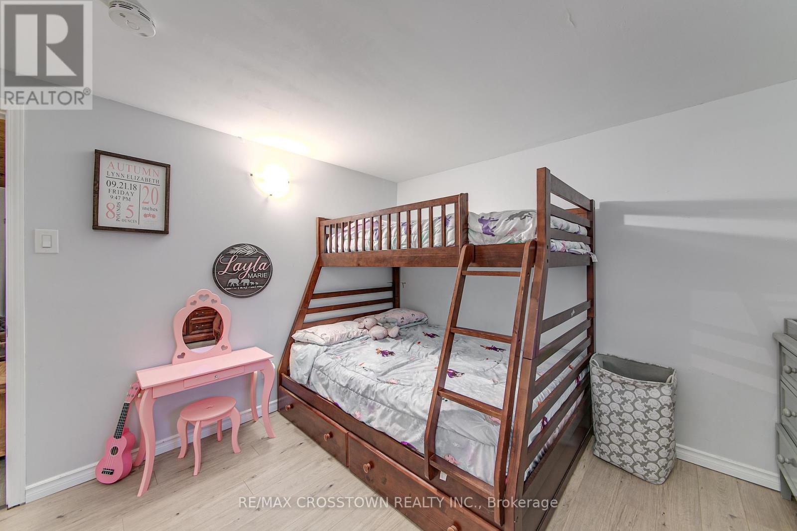 70 Knox Road W, Wasaga Beach, Ontario  L9Z 2A8 - Photo 11 - S12366286