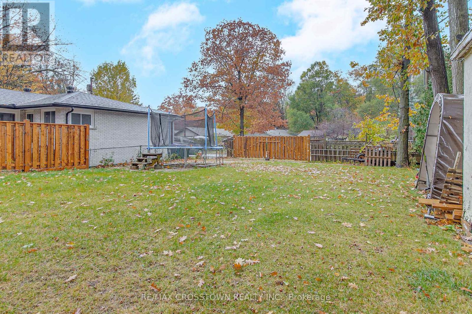 70 Knox Road W, Wasaga Beach, Ontario  L9Z 2A8 - Photo 23 - S12366286