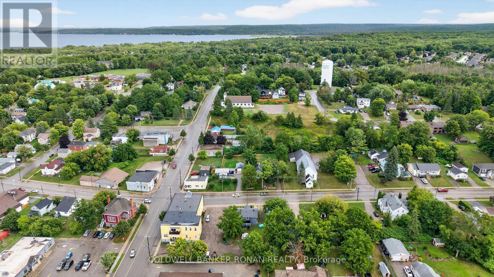 172 William Street W, Tay, Ontario  L0K 2A0 - Photo 30 - S12366289