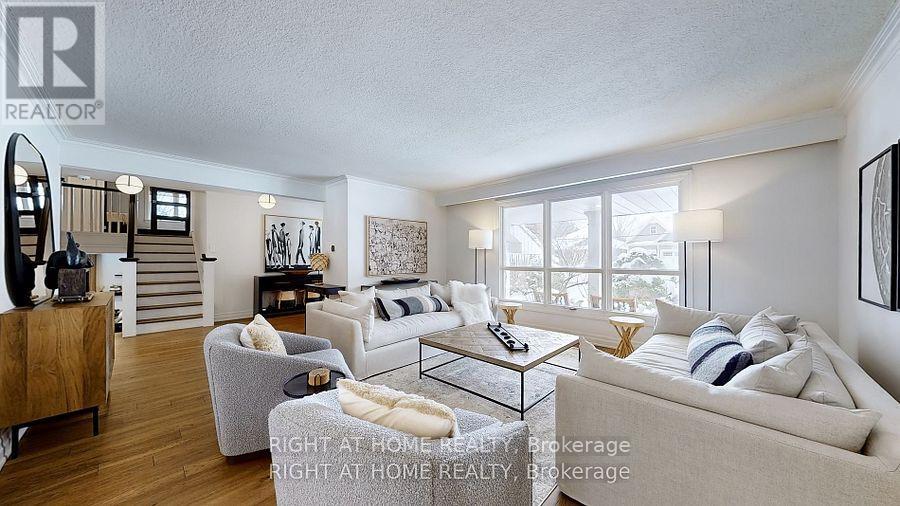 Property at 127 PUGET STREET image 4