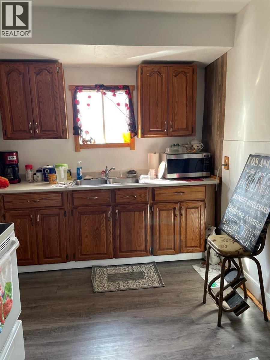 160 Bruce St, Sault Ste. Marie, Ontario  P6A 2X8 - Photo 7 - SM252390