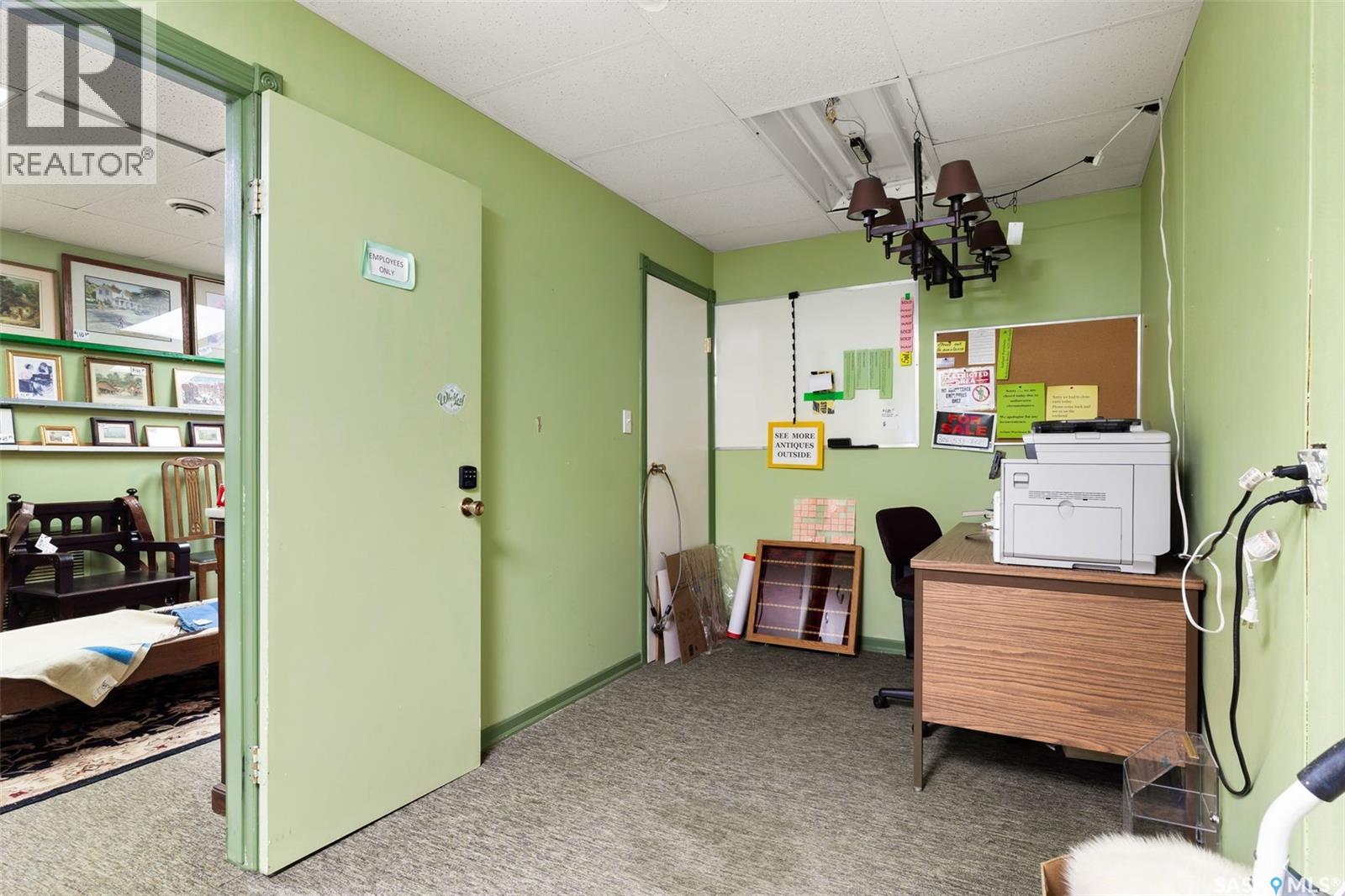 1342 Lorne Street, Regina, Saskatchewan  S4R 2K1 - Photo 17 - SK996271