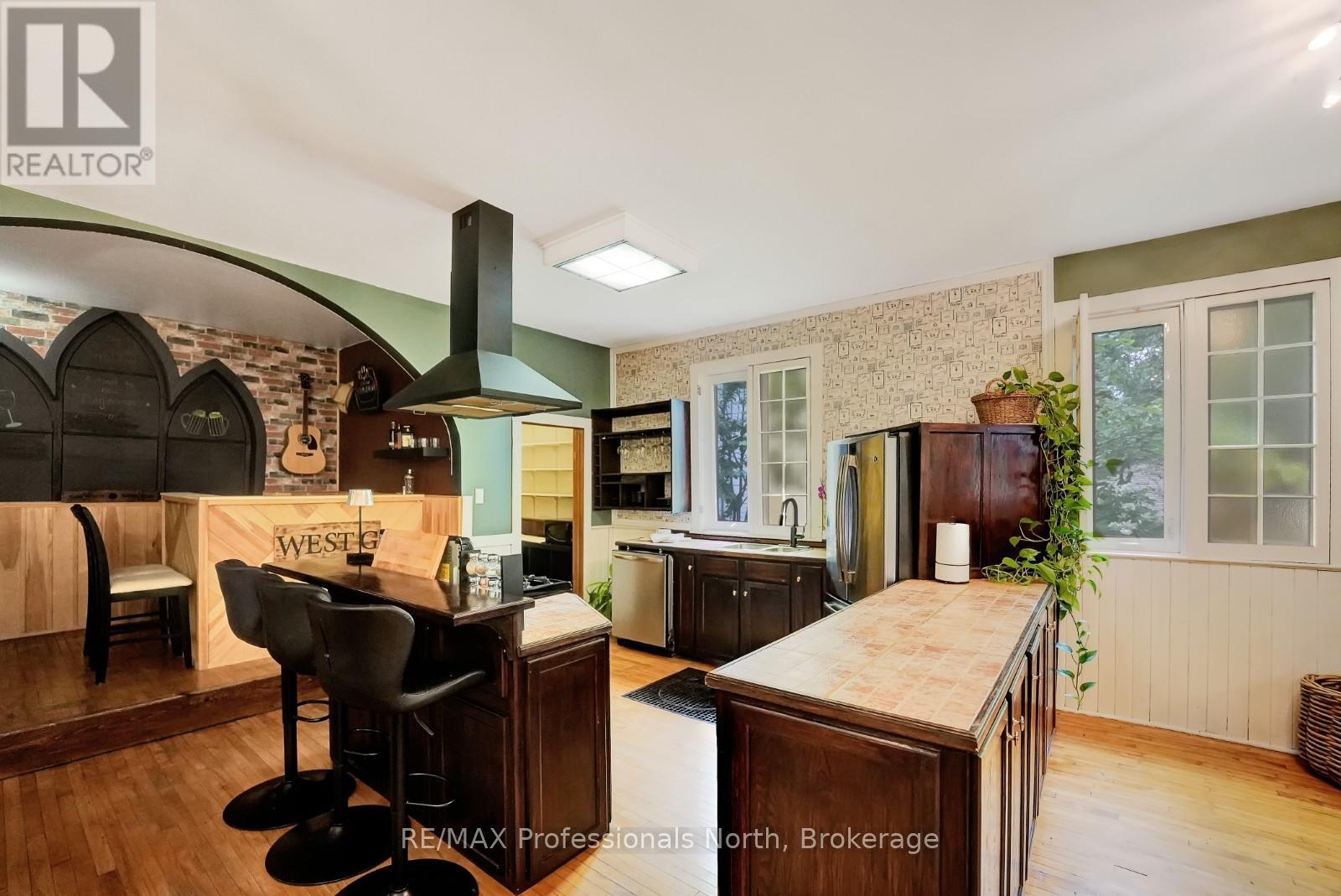 1018 St. Andrews Court, Dysart Et Al, Ontario  K0M 1S0 - Photo 12 - X12366410