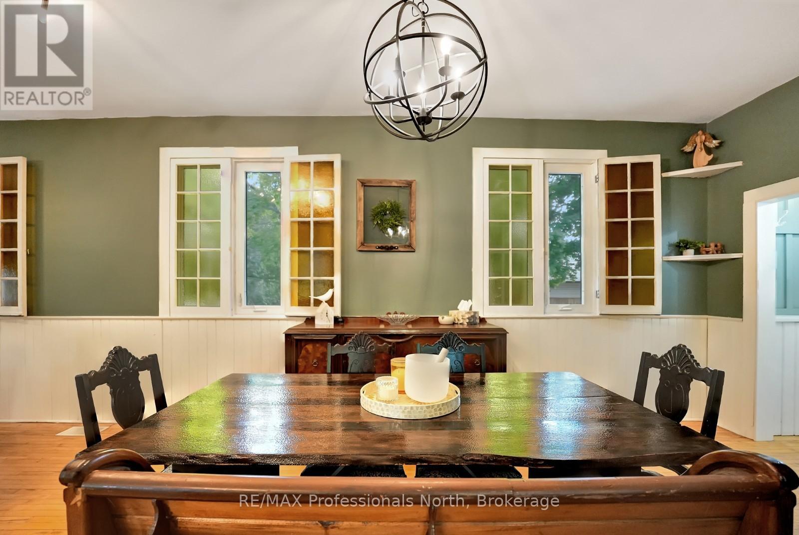 1018 St. Andrews Court, Dysart Et Al, Ontario  K0M 1S0 - Photo 13 - X12366410