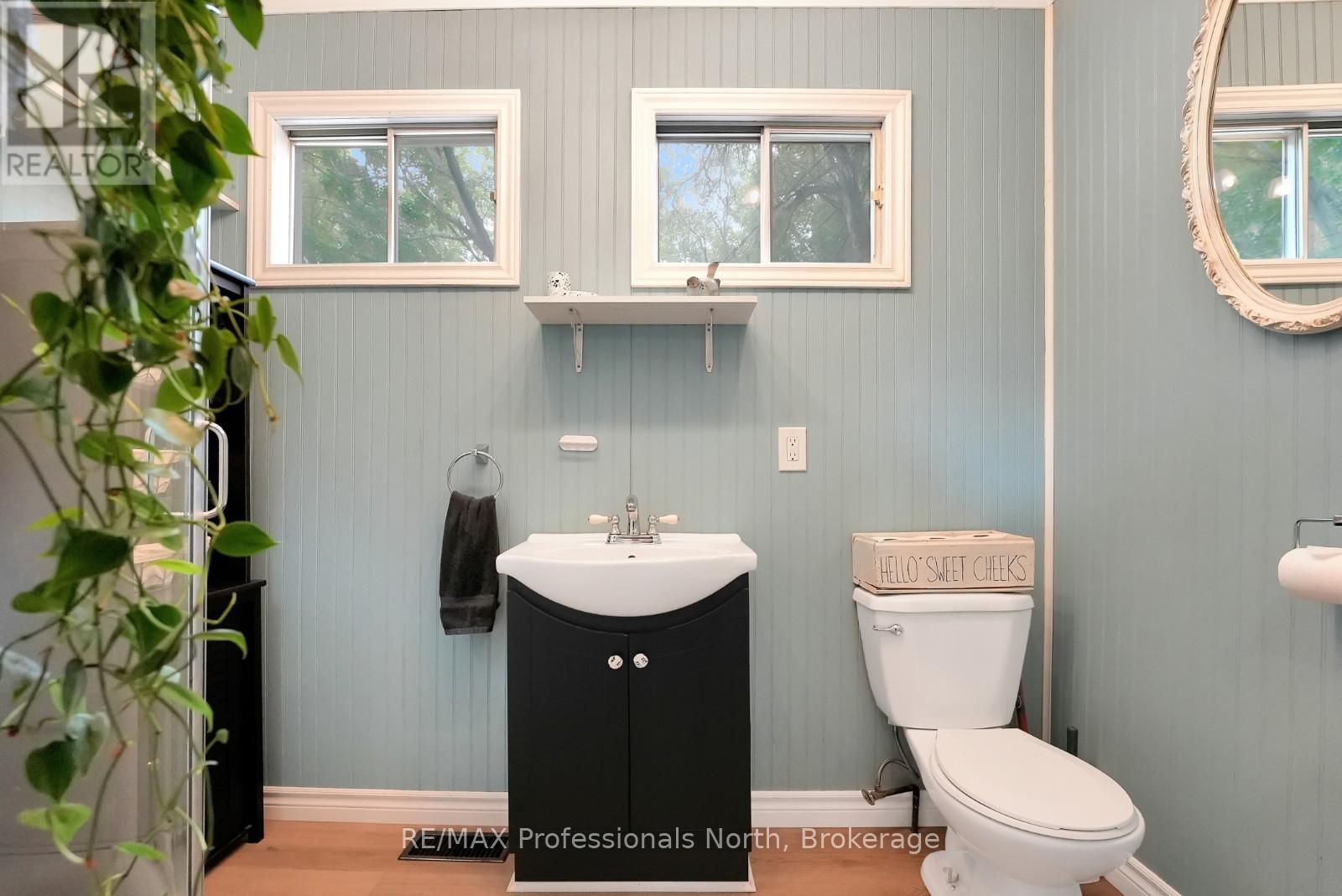 1018 St. Andrews Court, Dysart Et Al, Ontario  K0M 1S0 - Photo 22 - X12366410