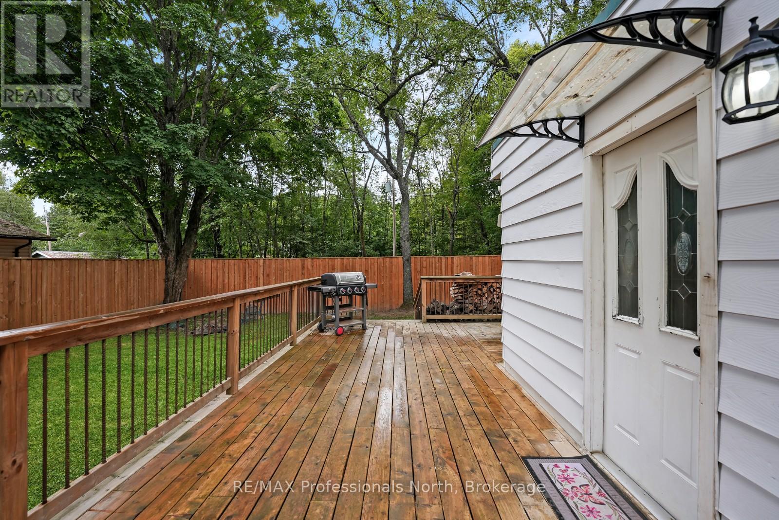 1018 St. Andrews Court, Dysart Et Al, Ontario  K0M 1S0 - Photo 33 - X12366410