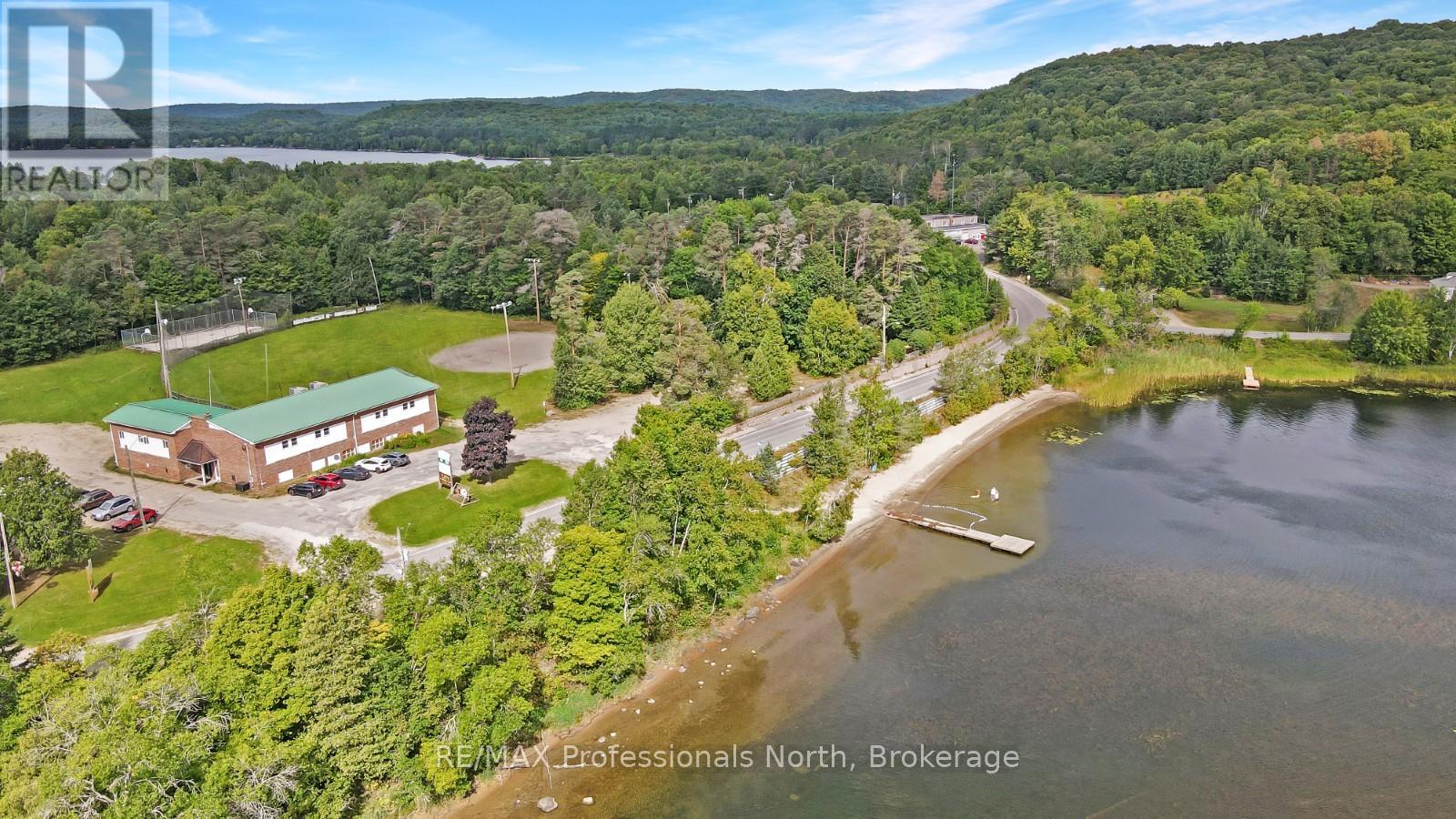 1018 St. Andrews Court, Dysart Et Al, Ontario  K0M 1S0 - Photo 37 - X12366410