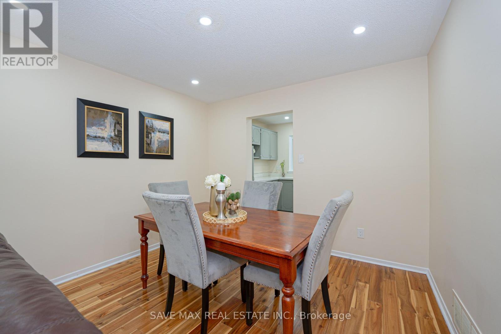 68 - 1020 Central Park Drive, Brampton, Ontario  L6S 3J5 - Photo 11 - W12366257