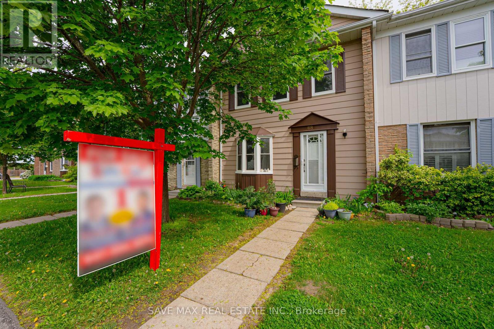 68 - 1020 Central Park Drive, Brampton, Ontario  L6S 3J5 - Photo 2 - W12366257