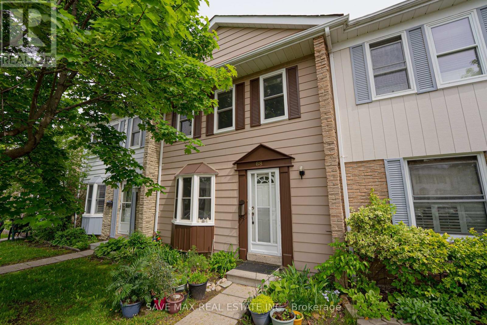68 - 1020 Central Park Drive, Brampton, Ontario  L6S 3J5 - Photo 4 - W12366257