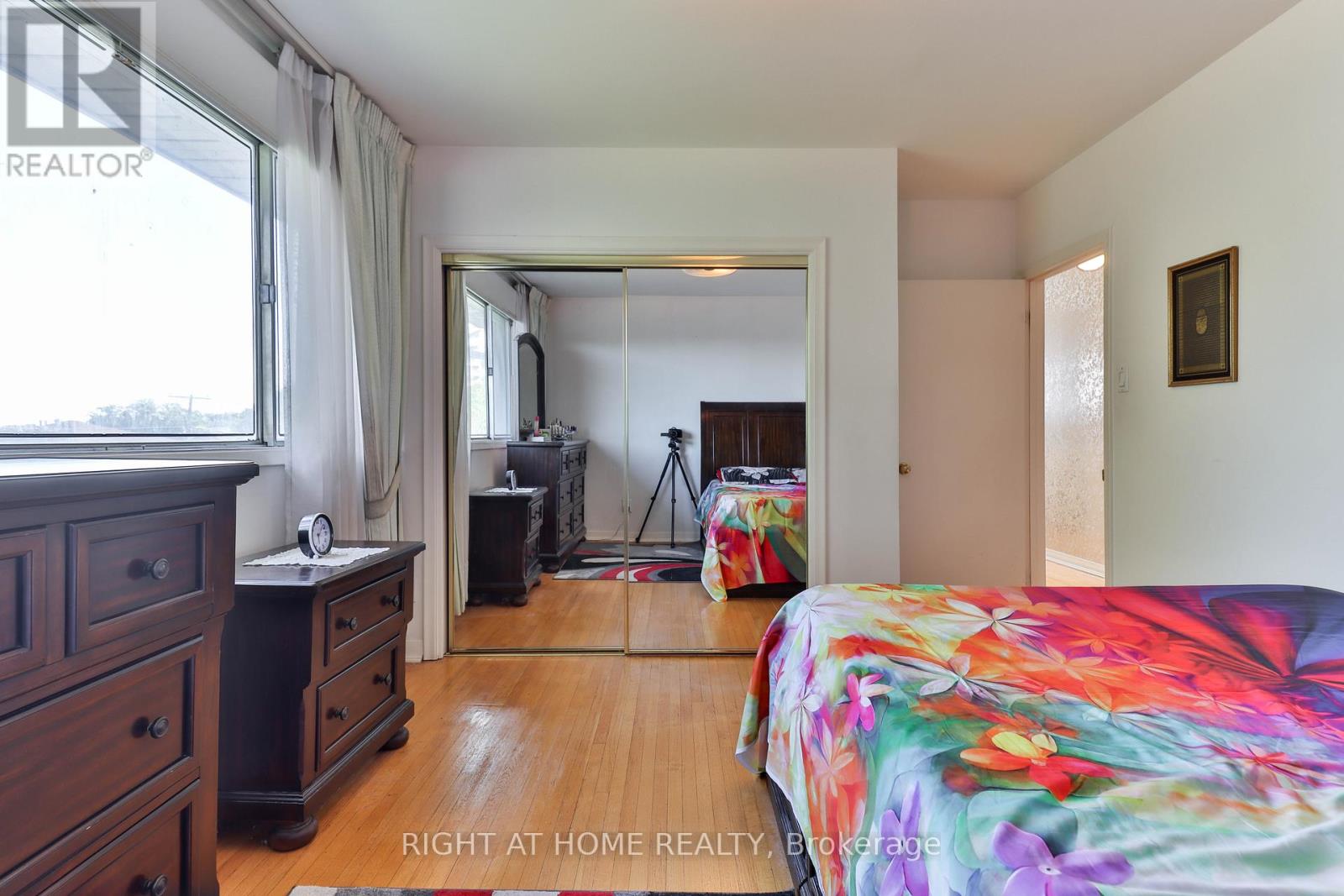 106 Grandravine Drive, Toronto, Ontario  M3J 1B4 - Photo 36 - W12366304