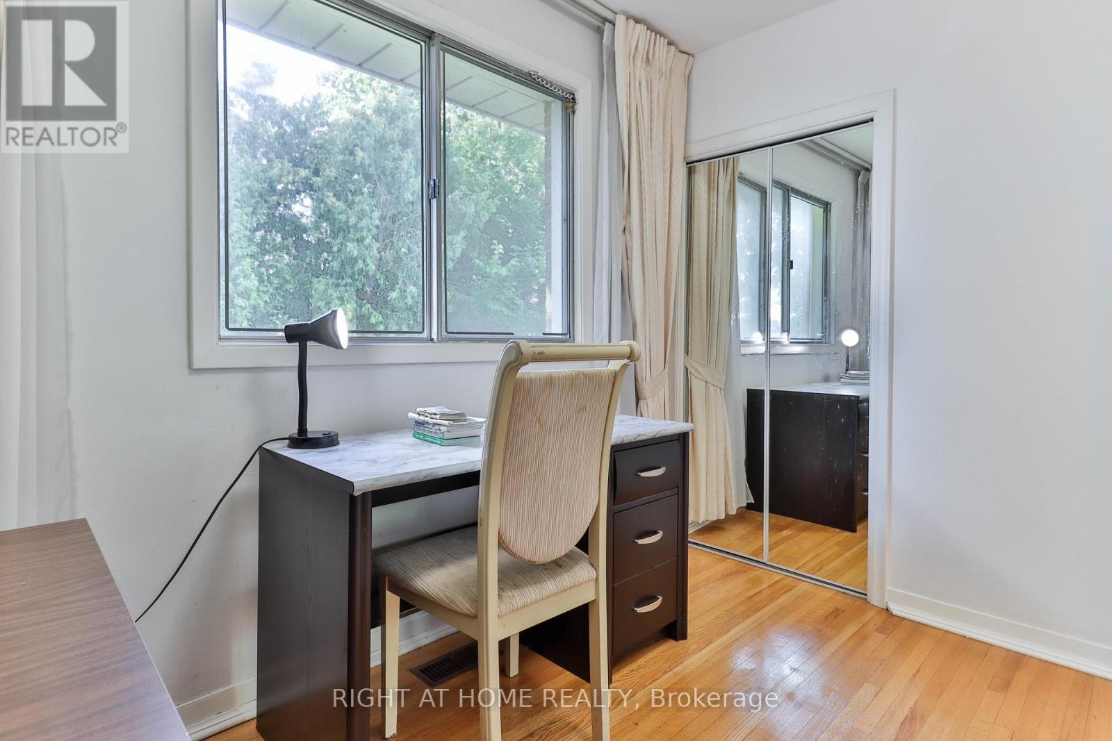 106 Grandravine Drive, Toronto, Ontario  M3J 1B4 - Photo 40 - W12366304
