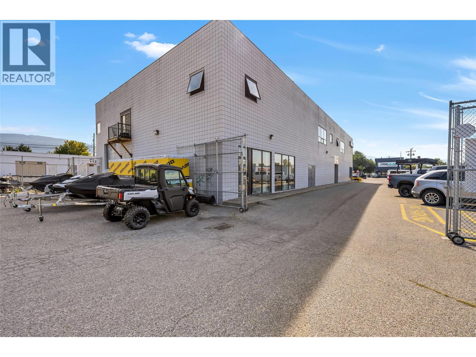 2903 43 Avenue, Vernon, British Columbia  V1T 3L4 - Photo 4 - 10360553