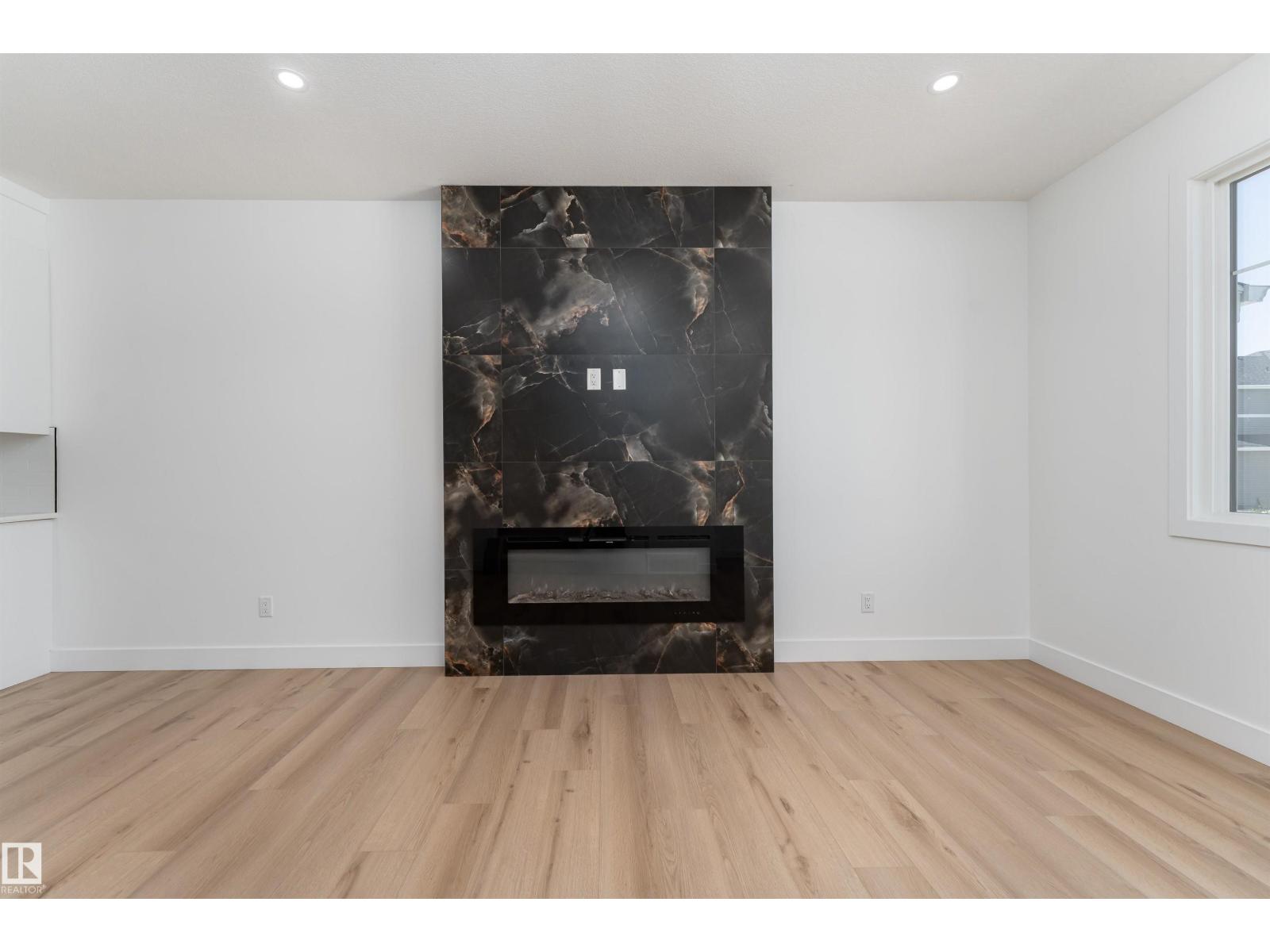3117 Magpie Wy Nw, Edmonton, Alberta  T5S 0V3 - Photo 6 - E4454829