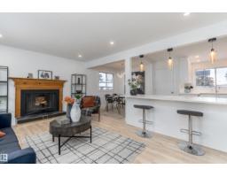 8104 17 AV NW Satoo