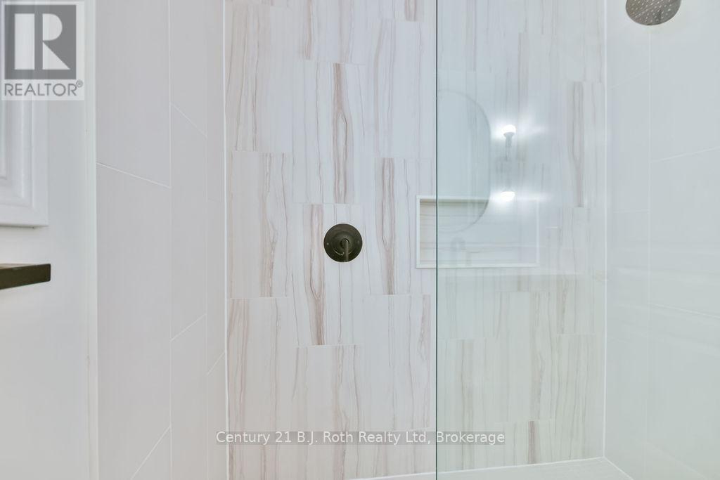 502 Aberdeen Boulevard, Midland, Ontario  L4R 5L9 - Photo 29 - S12366448