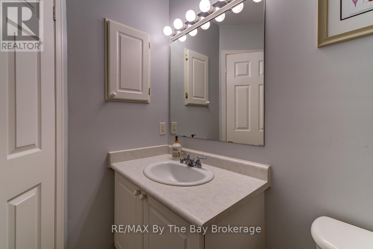 29 Cranberry Heights, Wasaga Beach, Ontario  L9Z 1M9 - Photo 21 - S12366533