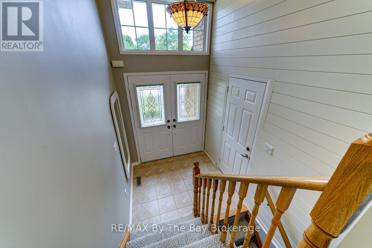 29 Cranberry Heights, Wasaga Beach, Ontario  L9Z 1M9 - Photo 5 - S12366533