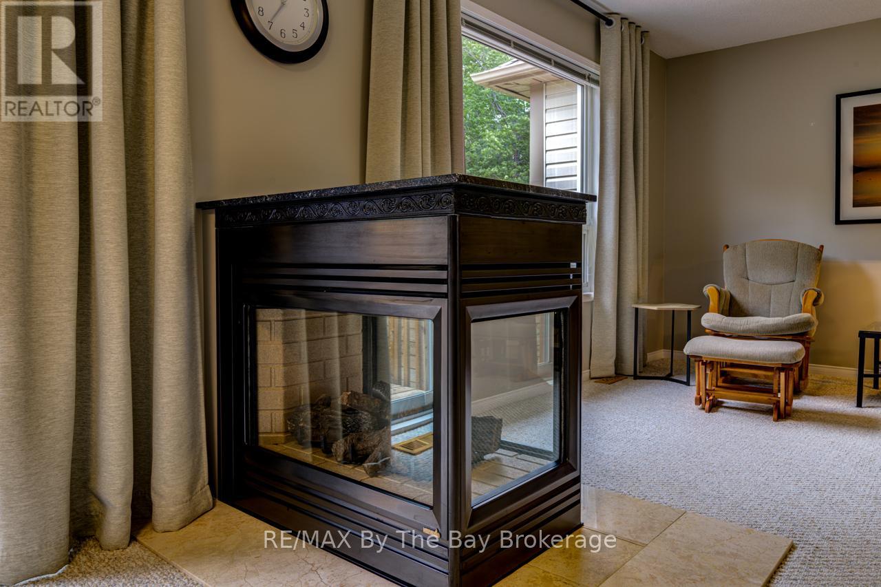 29 Cranberry Heights, Wasaga Beach, Ontario  L9Z 1M9 - Photo 8 - S12366533