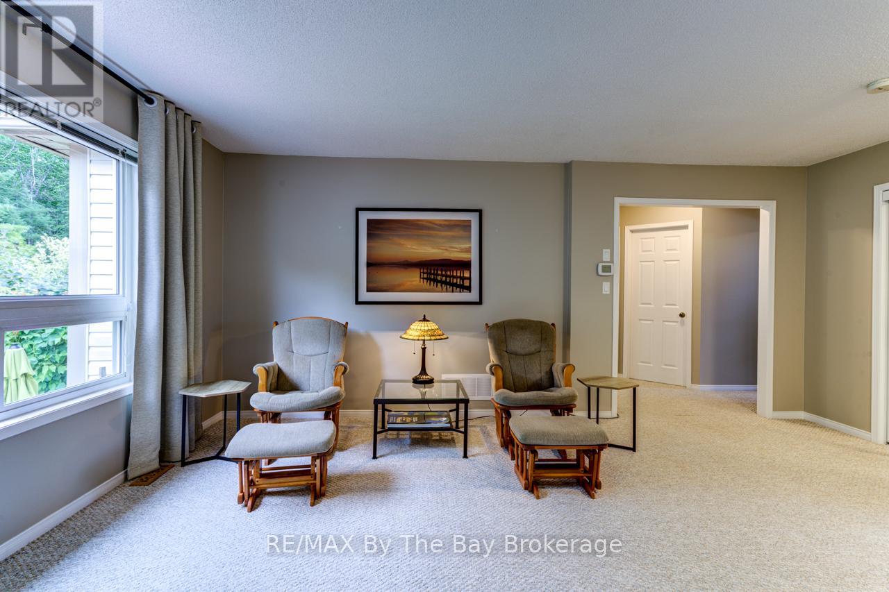 29 Cranberry Heights, Wasaga Beach, Ontario  L9Z 1M9 - Photo 9 - S12366533