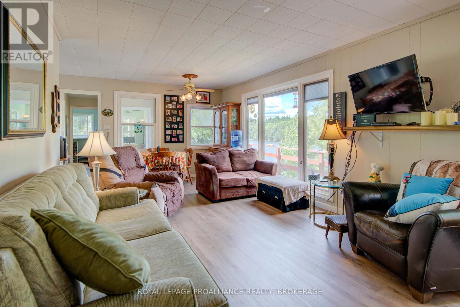 372 Murphy Road #100, Rideau Lakes, Ontario  K0G 1X0 - Photo 14 - X12366467