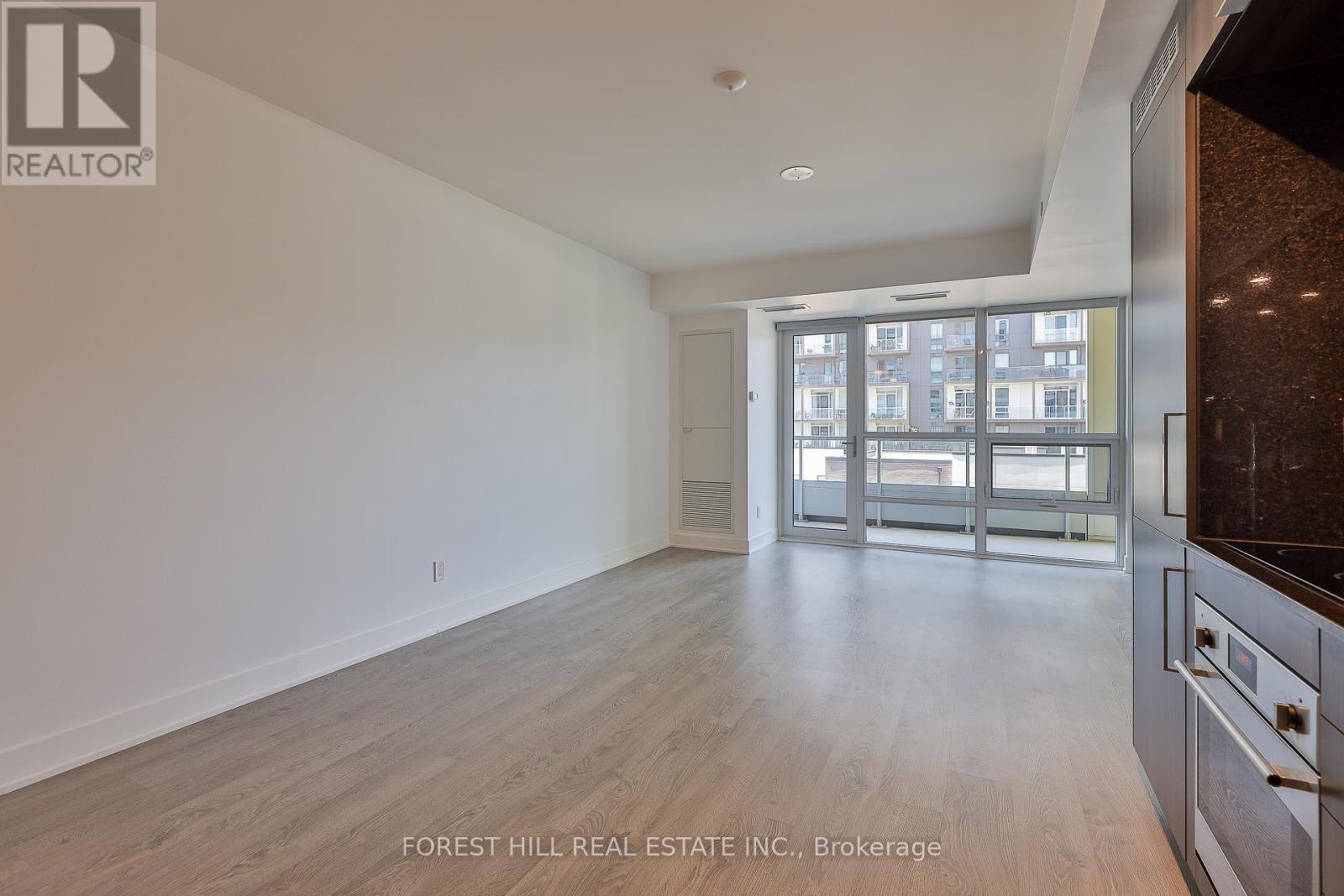 404 - 38 Cameron Street, Toronto, Ontario  M5T 0C3 - Photo 17 - C12362627