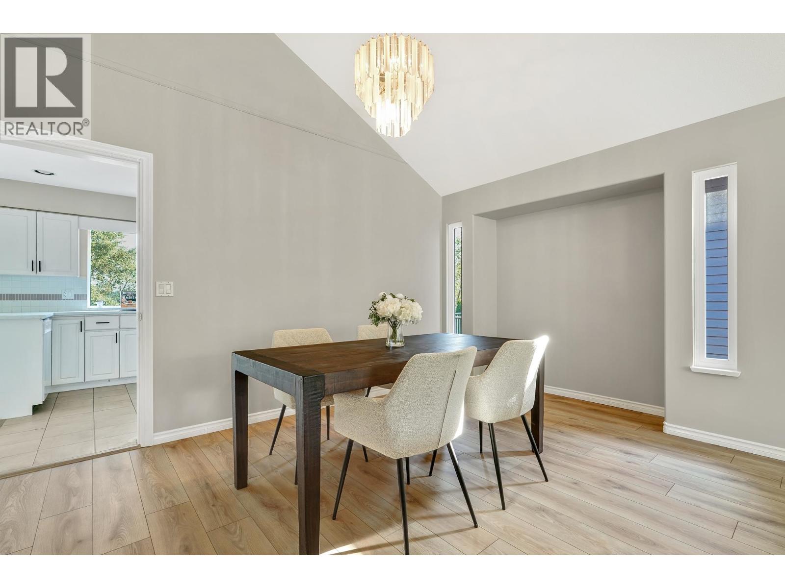 2161 Drawbridge Close, Port Coquitlam, British Columbia  V3C 6H9 - Photo 7 - R3040000