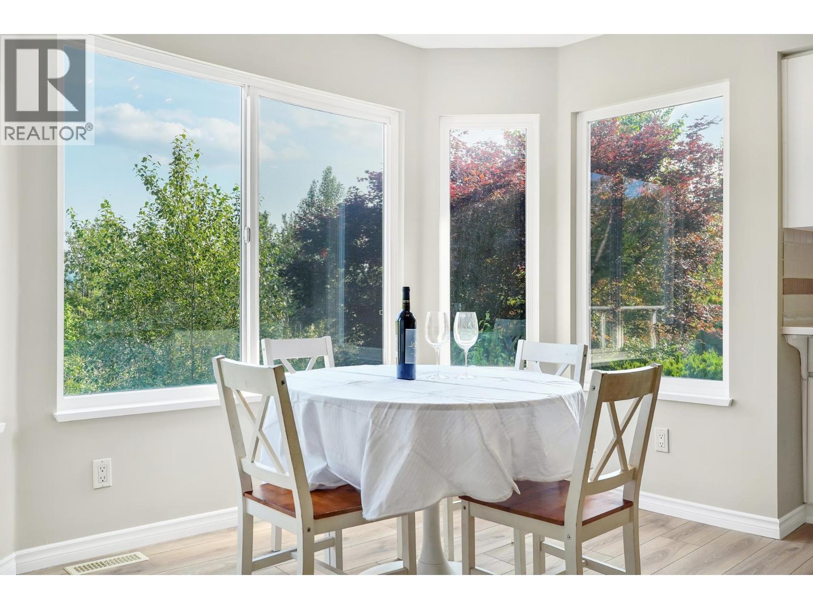 2161 Drawbridge Close, Port Coquitlam, British Columbia  V3C 6H9 - Photo 12 - R3040000