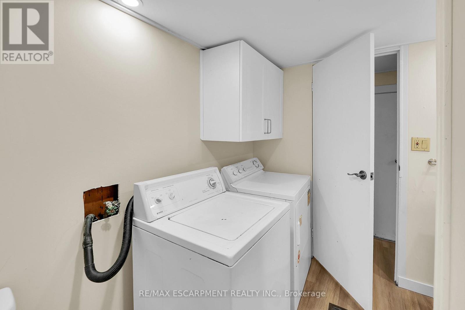 4595 Abigail Lane, Lincoln (Beamsville), Ontario  L3J 0W1 - Photo 16 - X12366409