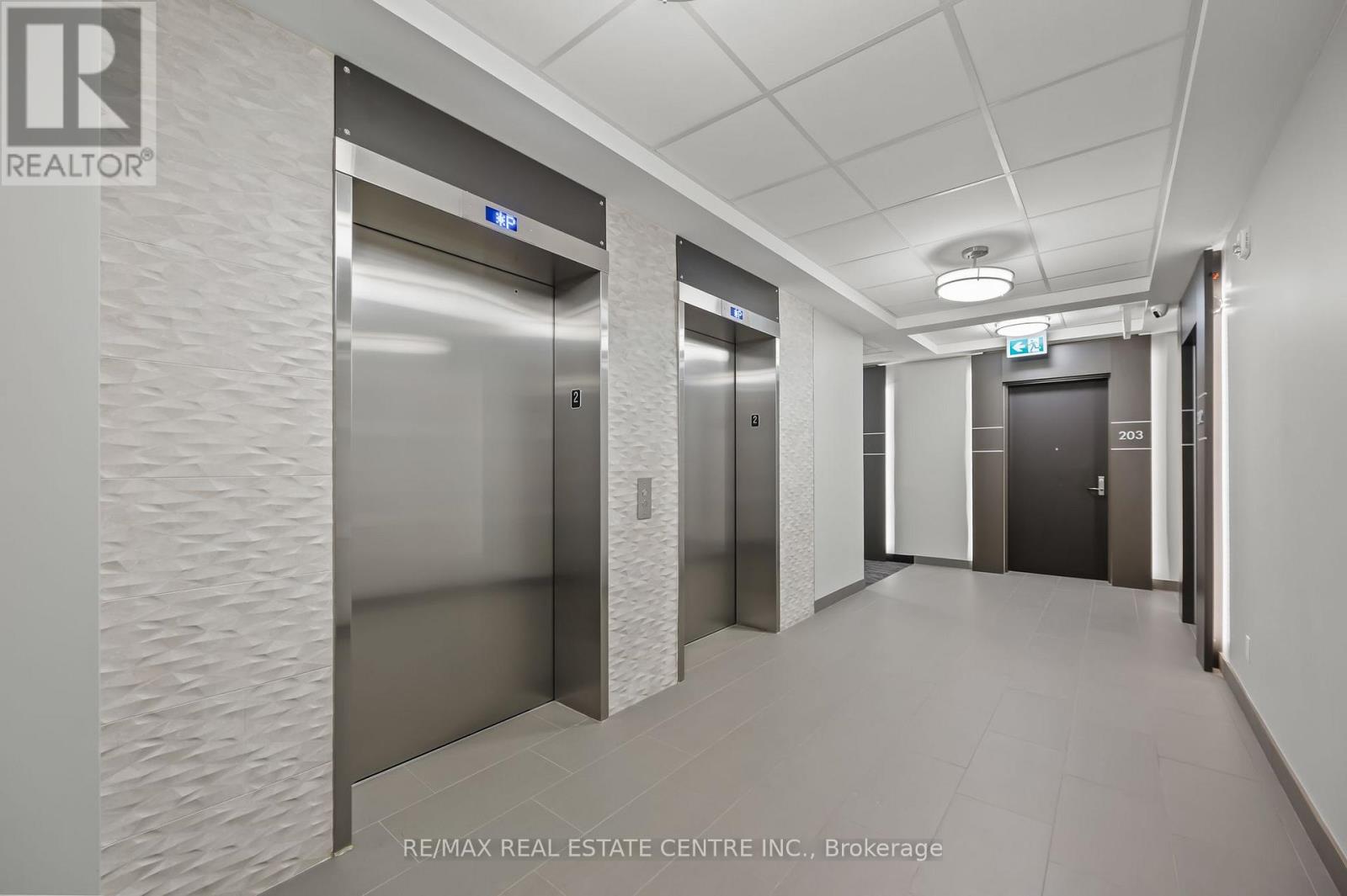 202 - 399 Queen Street S, Kitchener, Ontario  N2G 0C4 - Photo 10 - X12366417