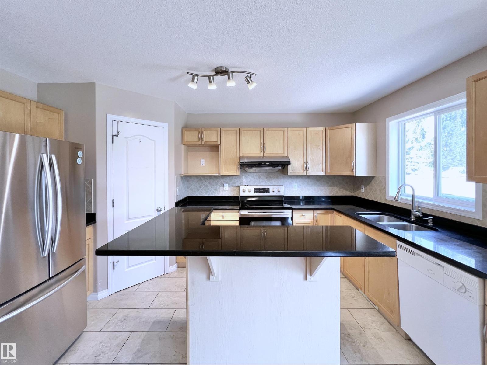 6957 Strom Ln Nw, Edmonton, Alberta  T6R 0J9 - Photo 16 - E4454836
