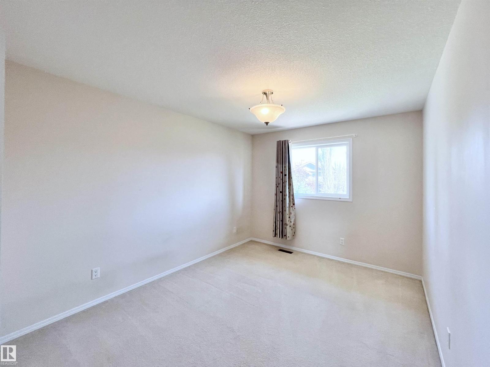 6957 Strom Ln Nw, Edmonton, Alberta  T6R 0J9 - Photo 29 - E4454836