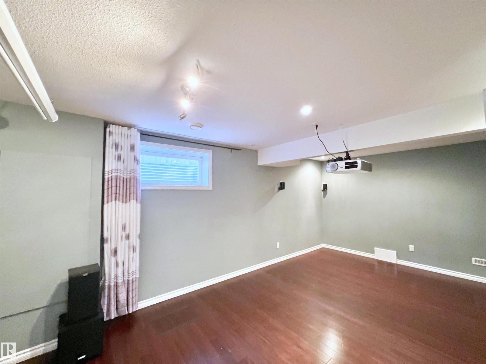 6957 Strom Ln Nw, Edmonton, Alberta  T6R 0J9 - Photo 36 - E4454836