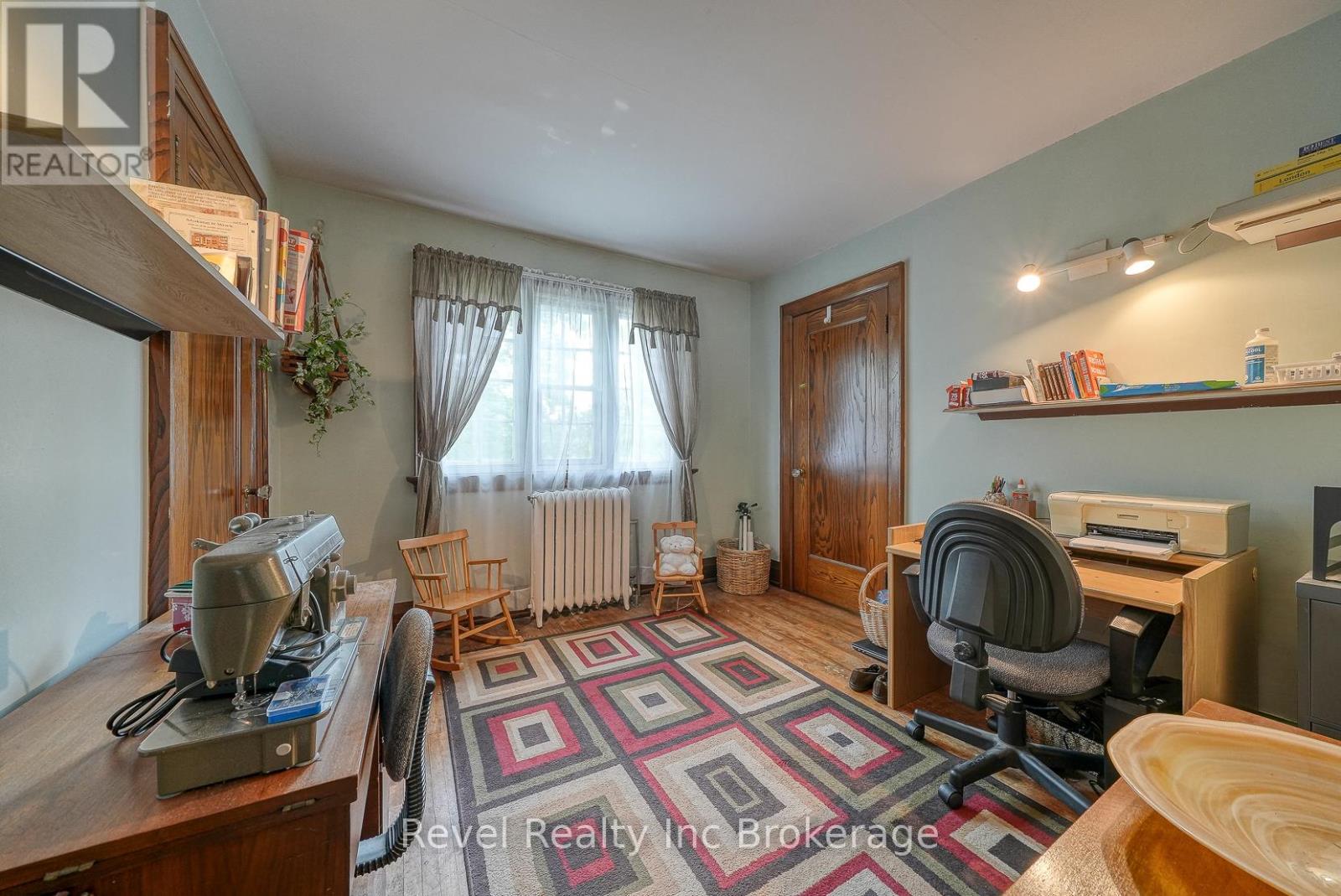 140 Vansittart Avenue, Woodstock, Ontario  N4S 6E6 - Photo 25 - X12366489