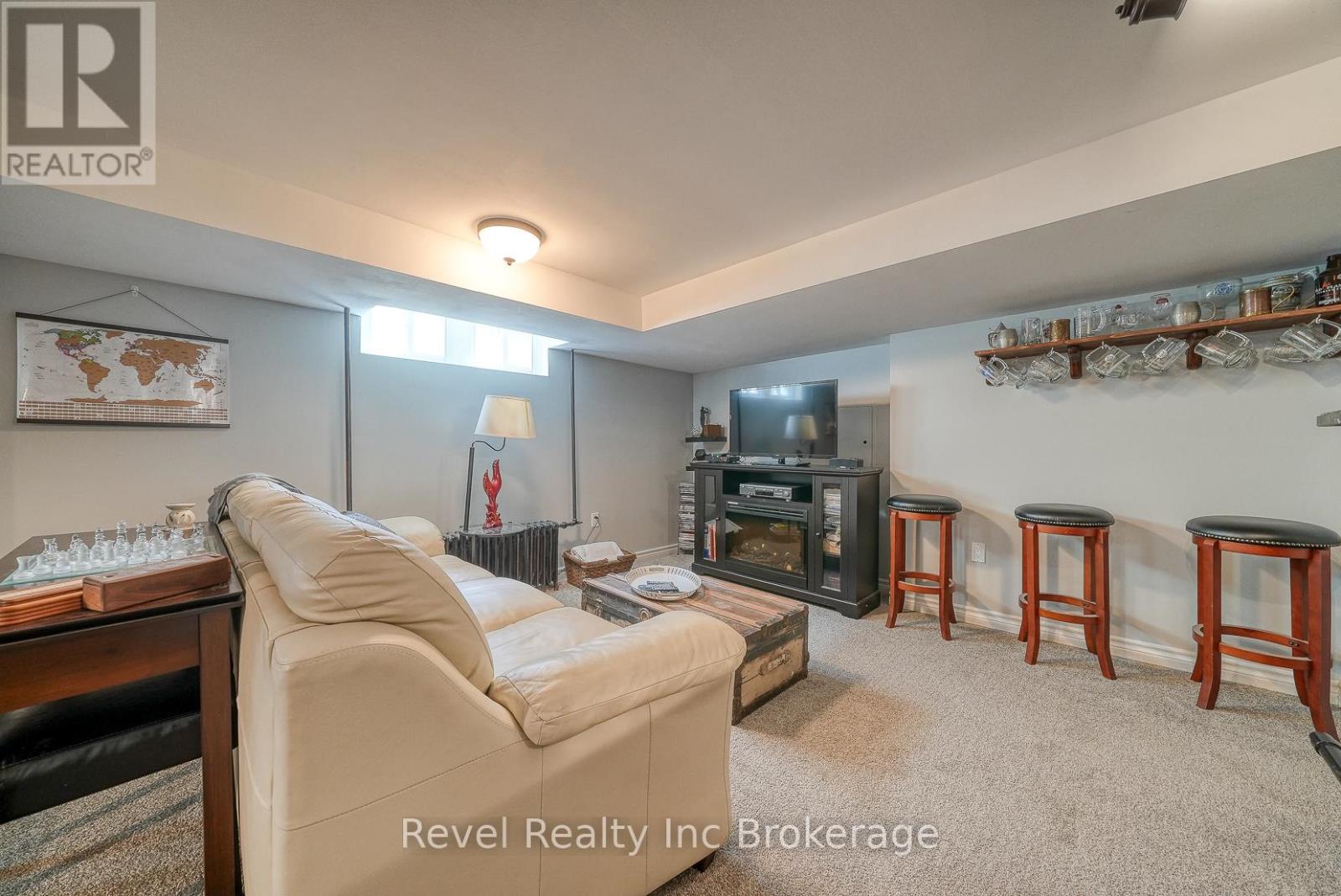 140 Vansittart Avenue, Woodstock, Ontario  N4S 6E6 - Photo 38 - X12366489