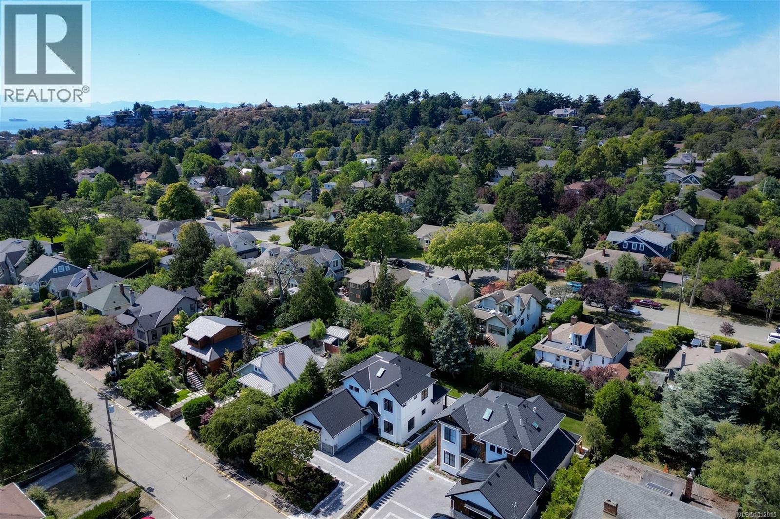 650 Monterey Ave, Oak Bay, British Columbia  V8S 4T9 - Photo 57 - 1012015