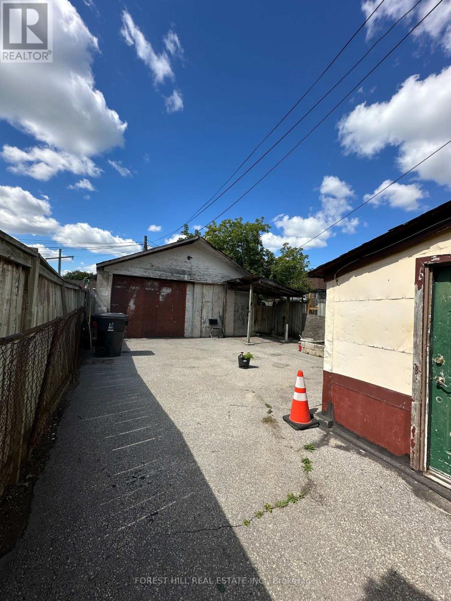 Property at 668 JANE STREET image