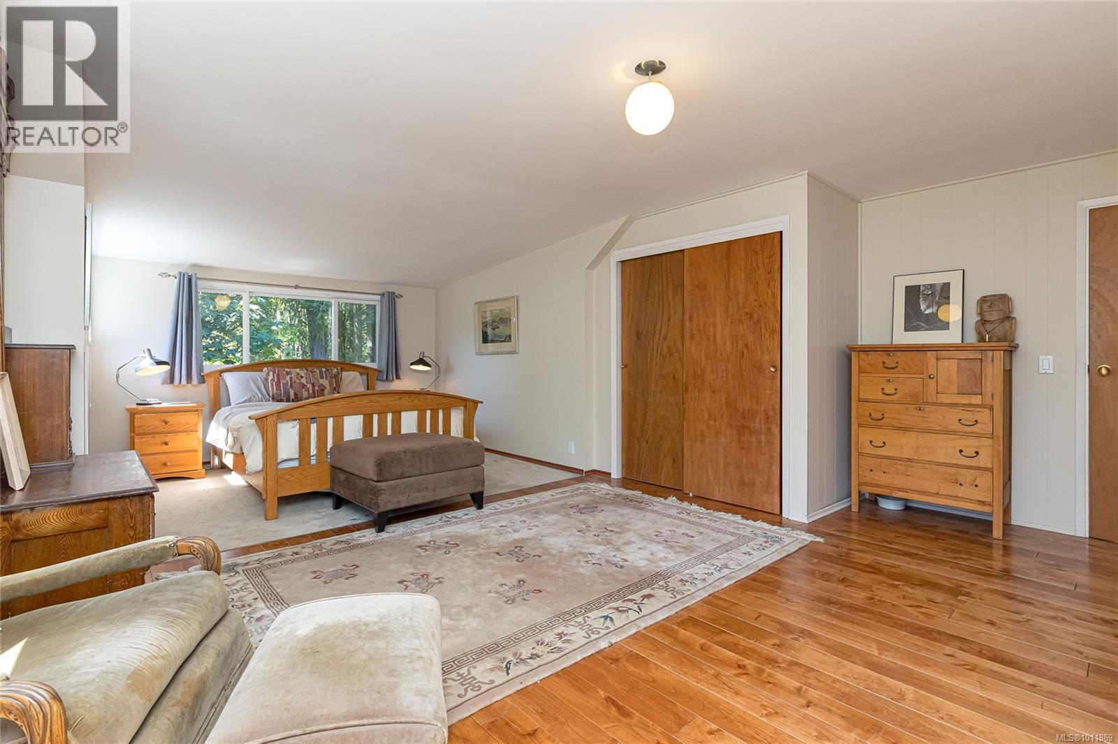 4664-4670 Spring Rd, Saanich, British Columbia  V9E 2B5 - Photo 28 - 1011869