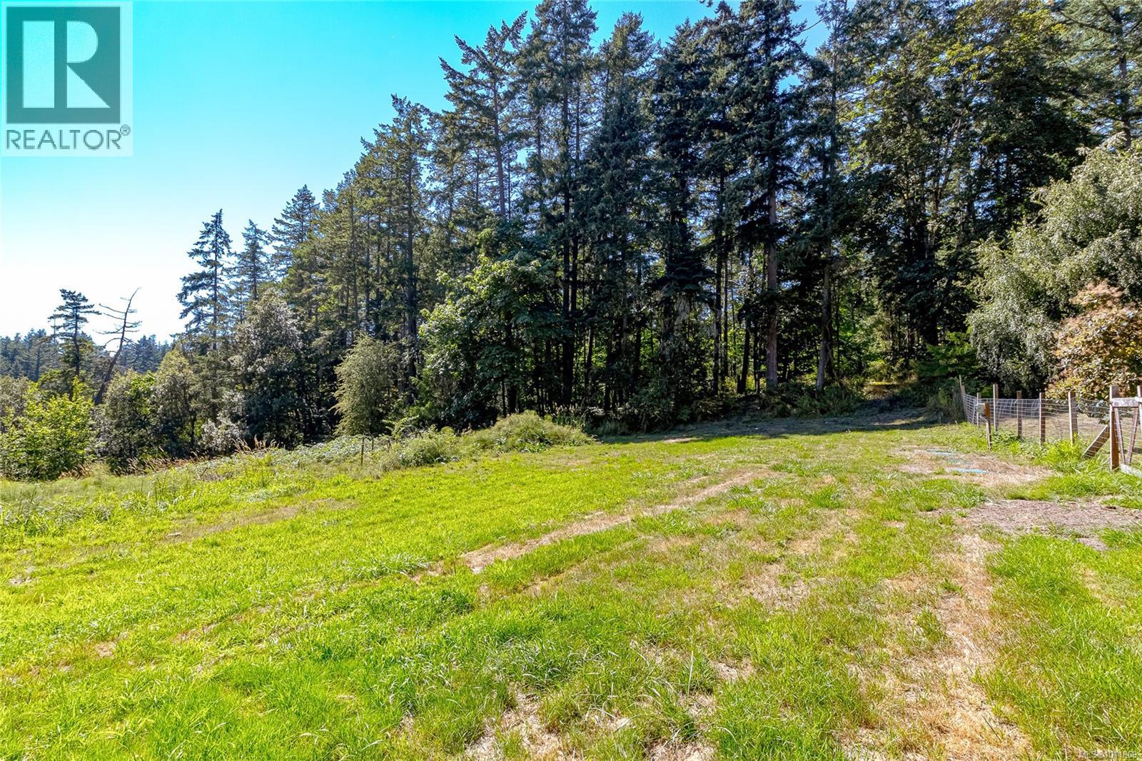 4664-4670 Spring Rd, Saanich, British Columbia  V9E 2B5 - Photo 44 - 1011869