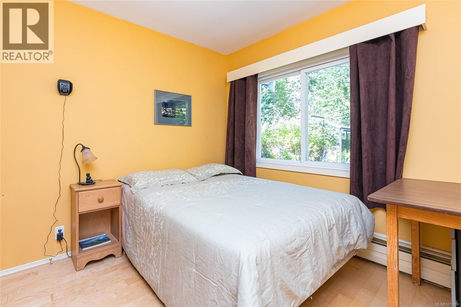 4664-4670 Spring Rd, Saanich, British Columbia  V9E 2B5 - Photo 34 - 1011869