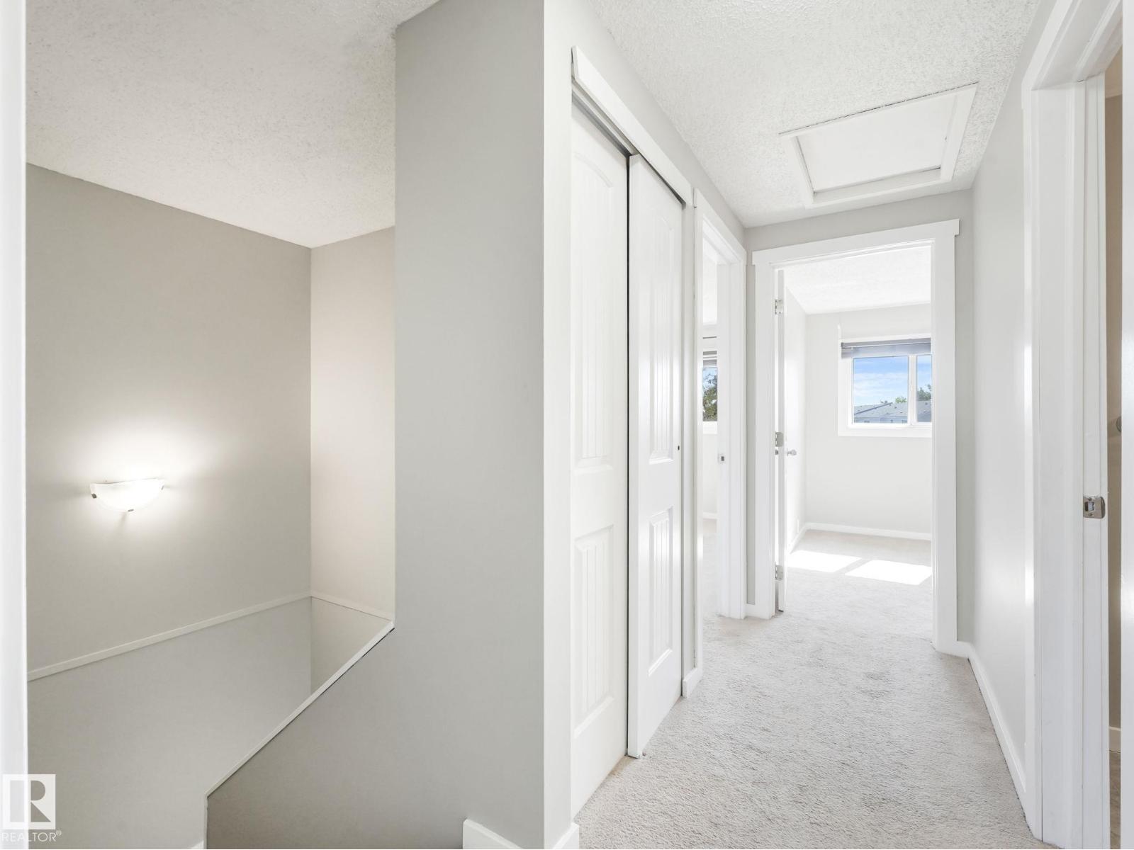 1376 Lakewood Rd W Nw, Edmonton, Alberta  T6K 3P2 - Photo 17 - E4454843